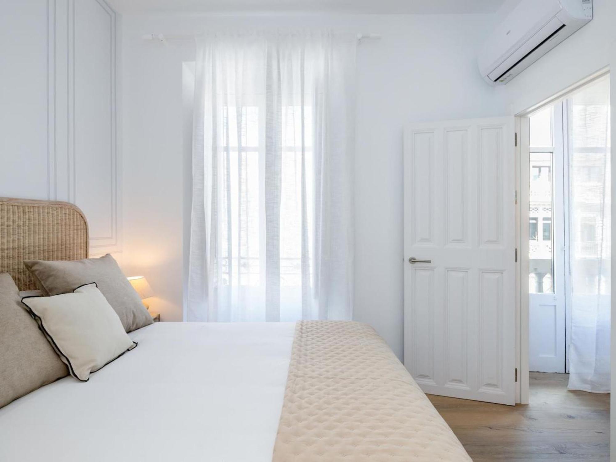 Bright And Elegant Gran Via Apartments Granada Ngoại thất bức ảnh