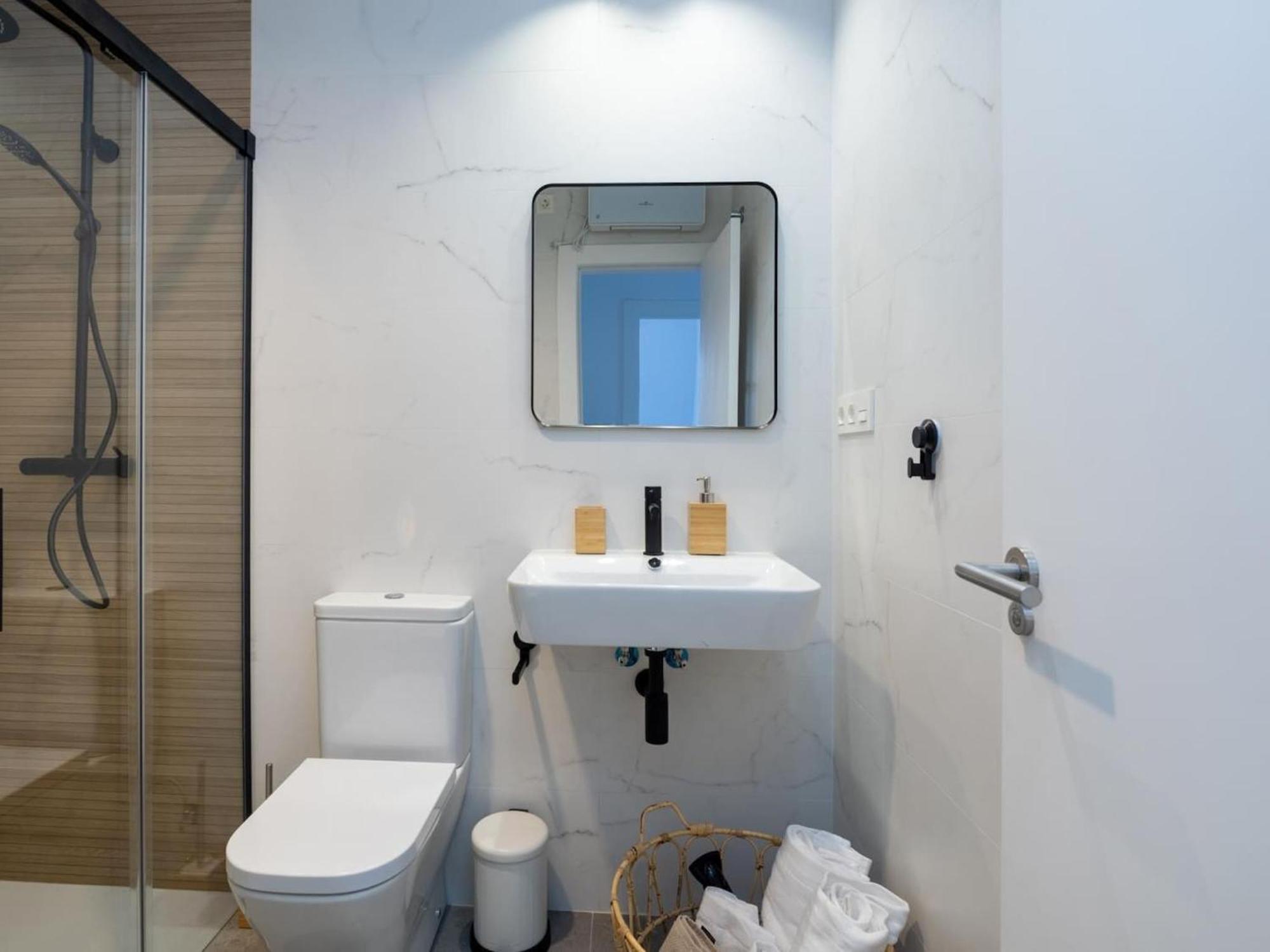 Bright And Elegant Gran Via Apartments Granada Ngoại thất bức ảnh