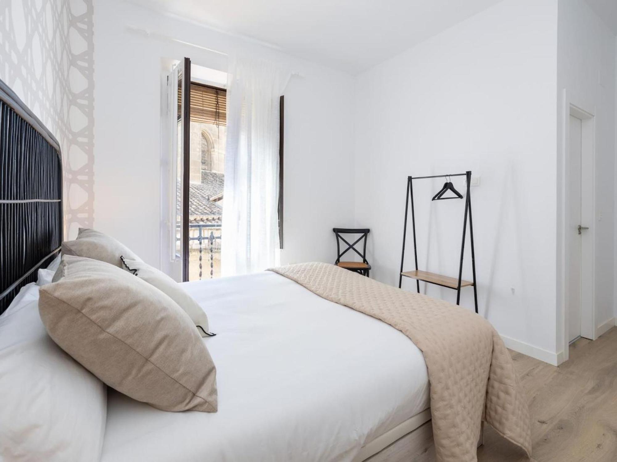 Bright And Elegant Gran Via Apartments Granada Ngoại thất bức ảnh