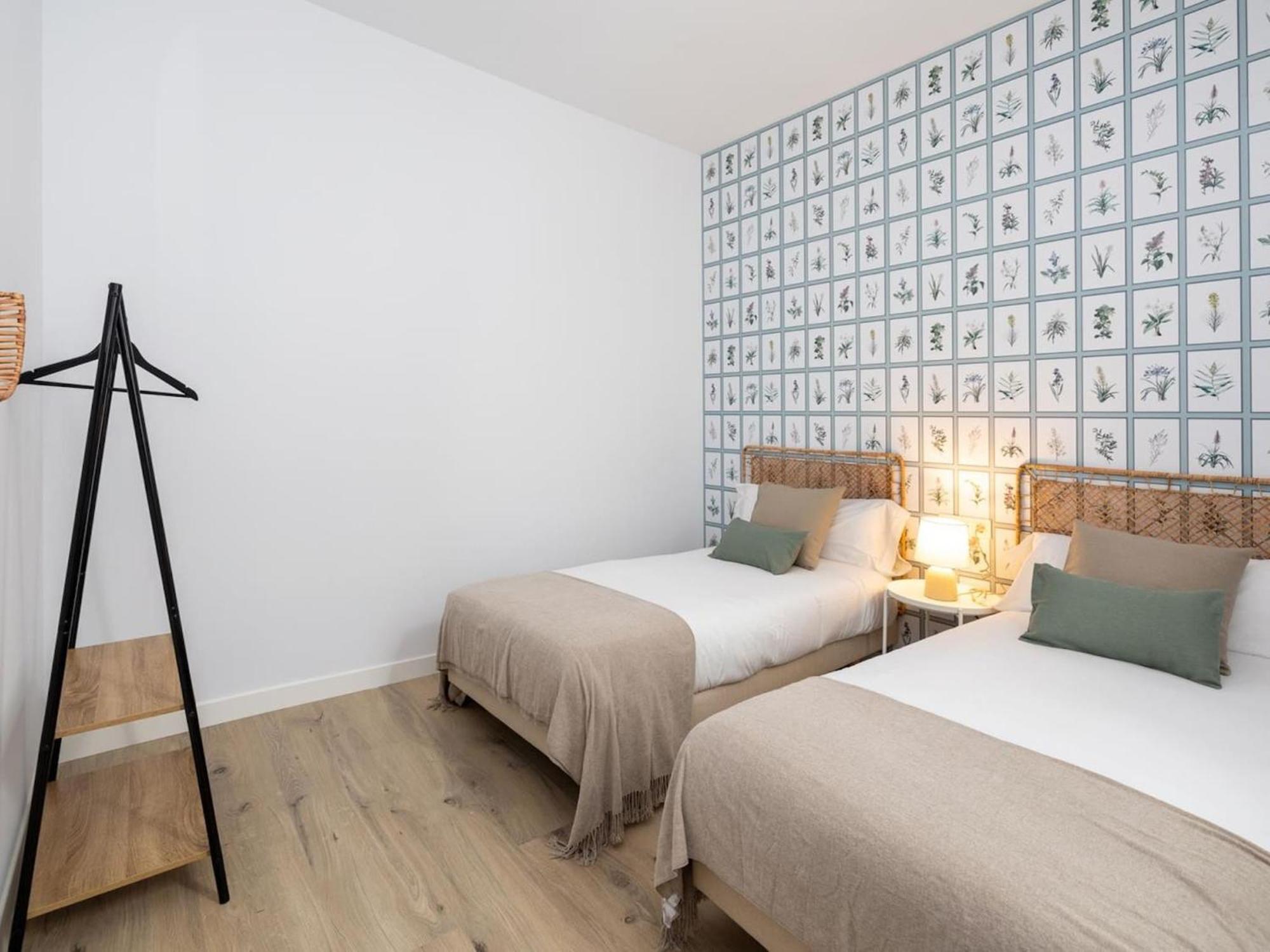 Bright And Elegant Gran Via Apartments Granada Ngoại thất bức ảnh